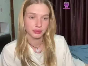 Pussymoneywet  live sex cam