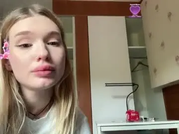 Pussymoneywet  live sex cam