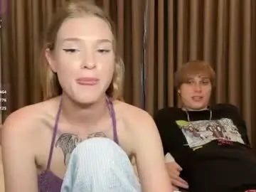 Pussymoneywet  live sex cam