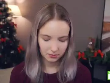 Tashinapetitto  live sex cam