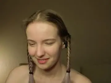 Tashinapetitto  live sex cam