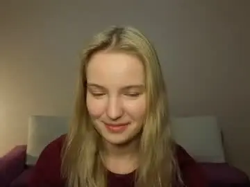 Tashinapetitto  live sex cam