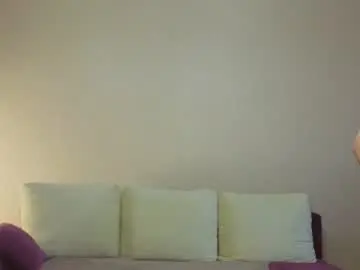 Tashinapetitto  live sex cam