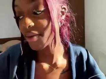 Urfavtee  live sex cam