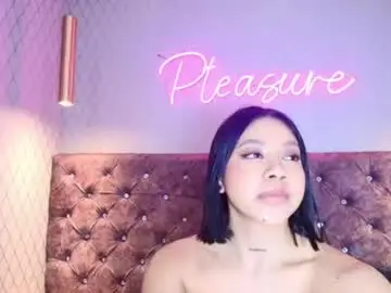Valeriasky3x  live sex cam