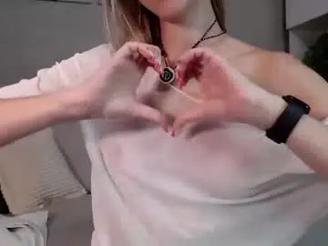 Yummy_blonde  live sex cam