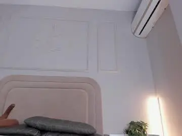 Anamonroee  live sex cam