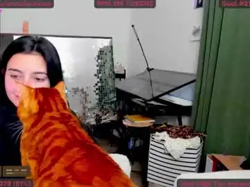 Annaforevers  live sex cam