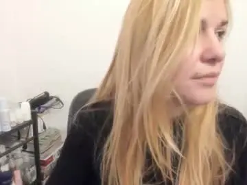 Artsyandcraftsy_  live sex cam