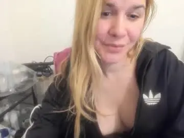 Artsyandcraftsy_  live sex cam