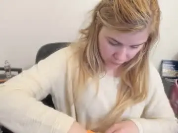 Artsyandcraftsy_  live sex cam