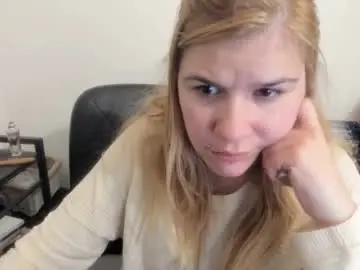 Artsyandcraftsy_  live sex cam