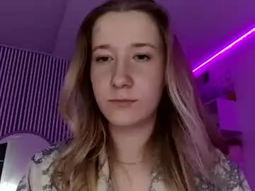 Candydipippo  live sex cam