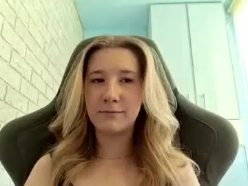 Candydipippo  live sex cam