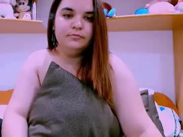 Ella_diamonds  live sex cam