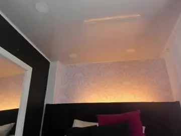 Floraginette01  live sex cam