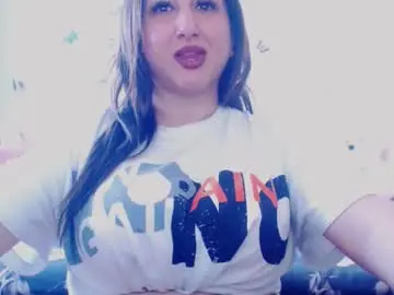 Hotboobsmaya  live sex cam