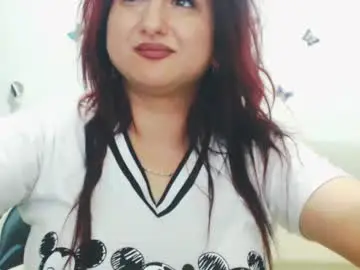 Hotboobsmaya  live sex cam