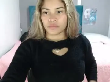 Miacumgirl  live sex cam