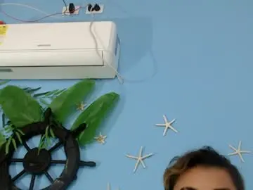 Skinny18sexy  live sex cam