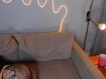 Stacyjonesss  live sex cam