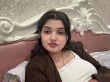Vestaigwe  live sex cam