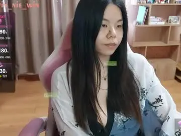 Win_nie  live sex cam