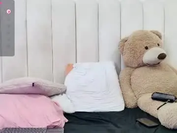 Alana_roosse  live sex cam