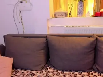 Alphaqueenx  live sex cam