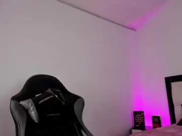 Barbieteeen  live sex cam