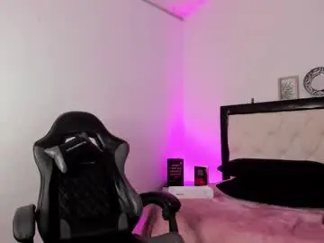 Barbieteeen  live sex cam