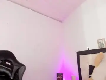 Barbieteeen  live sex cam