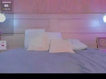 Bumyrose  live sex cam