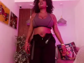 Coral_lise  live sex cam