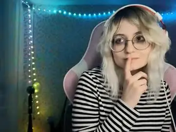 Ginetteruscitti  live sex cam