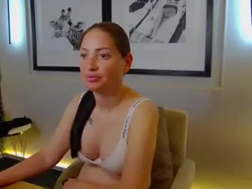 Katylinee  live sex cam