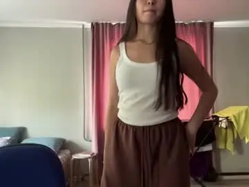 Lennaguzzardo  live sex cam