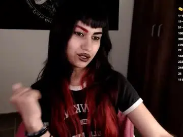 Littleluciferrr  live sex cam