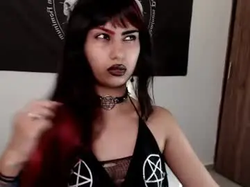 Littleluciferrr  live sex cam