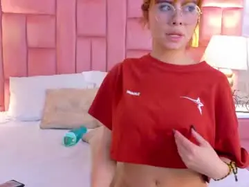 Naiamendoza  live sex cam