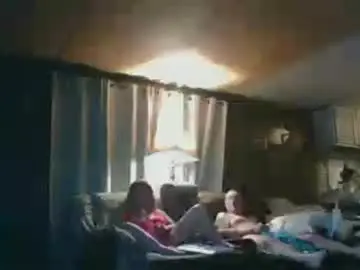 Suzanne539  live sex cam