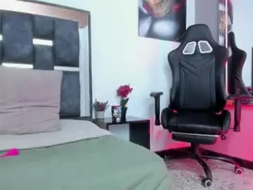 Celestelopex18  live sex cam