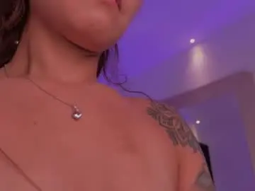 Erikabenz  live sex cam