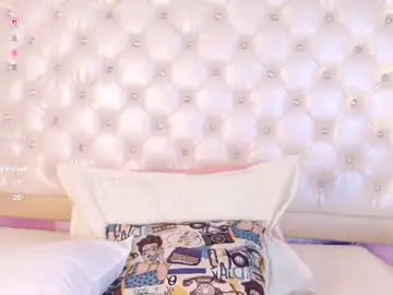 Hannaroosee  live sex cam