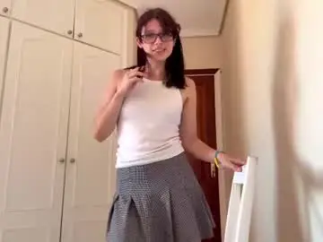 Juliannflock  live sex cam