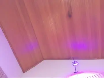 Kailythompson_  live sex cam