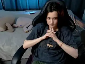 Kira_yammy  live sex cam