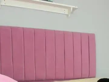 La_pelirojita  live sex cam