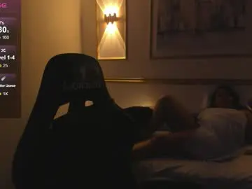 Lia_sexx19  live sex cam