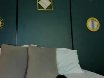 Lia_sexx19  live sex cam